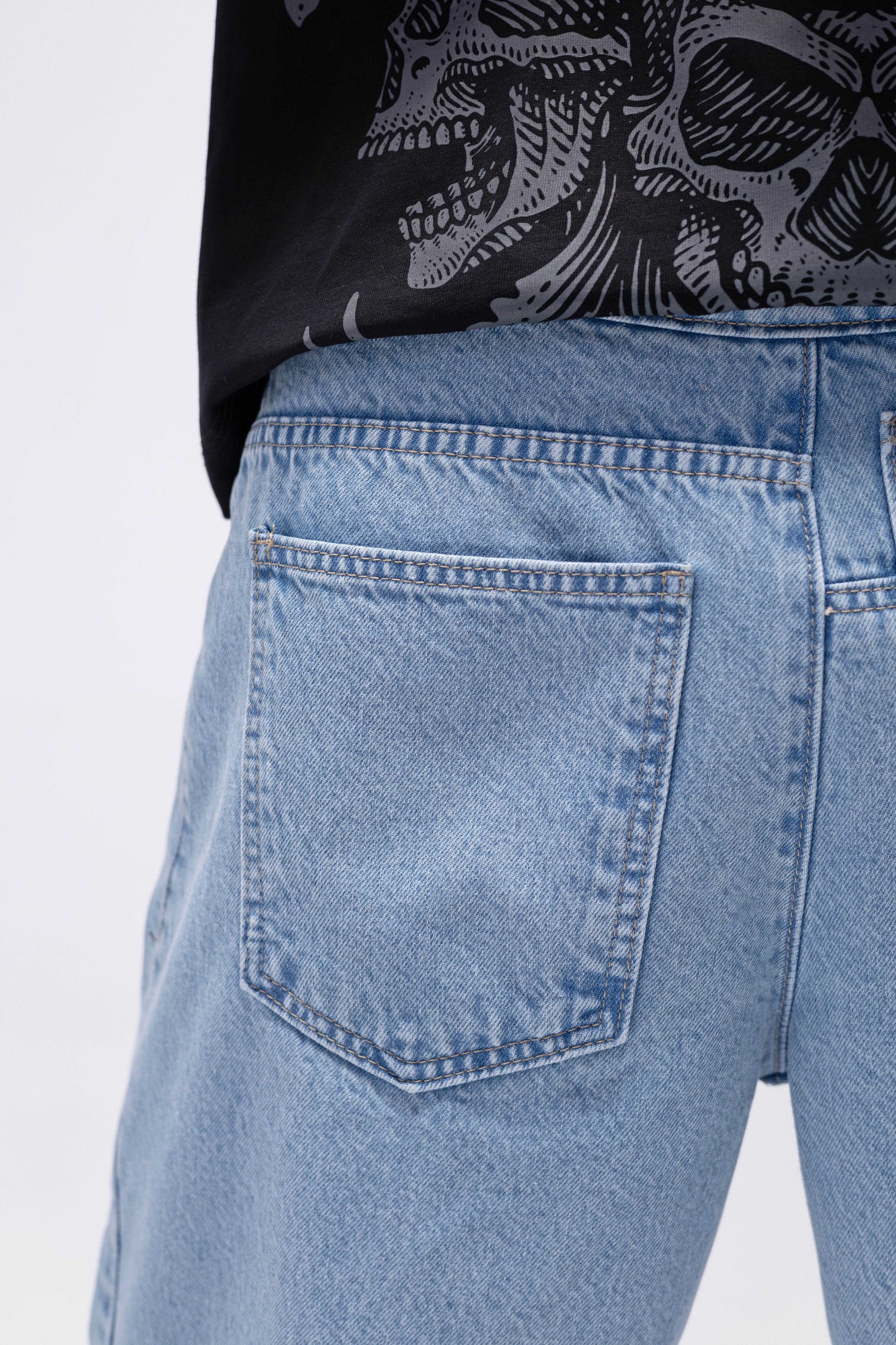LIGHT-WASHED DENIM
